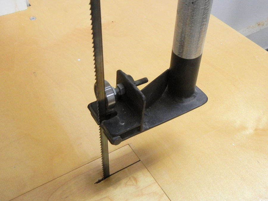 How To Make Band Saw Blade Guides IBUILDIT.CA