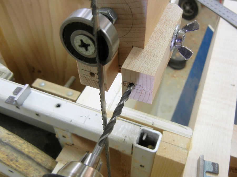 How To Make Band Saw Blade Guides IBUILDIT.CA